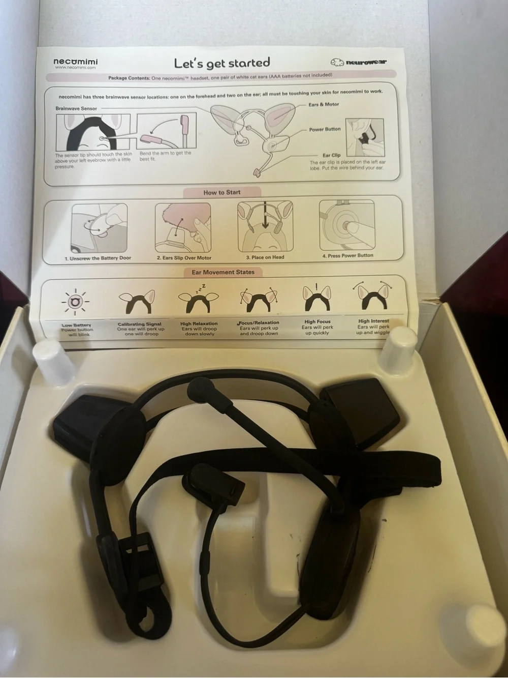 Necomimi- NeuroSky/Neruowear 8037-003 White EEG Headset - White